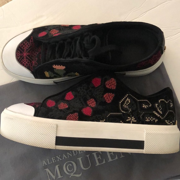 alexander mcqueen size 38